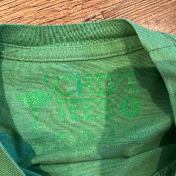 Chive Tee - Picture 4 of 4